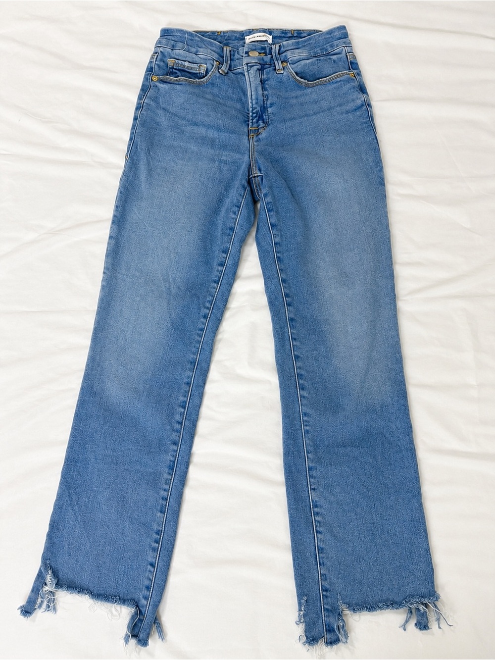 Good American Light Wash Straight Leg Jeans Raw Hem Size 0/25 - Picture 6 of 6